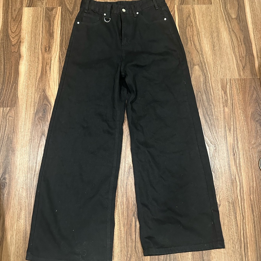 Black baggy jeans, perfect fit